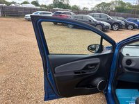 USED 2015 65 TOYOTA YARIS 1.5 VVT-h Icon Hatchback 5dr Petrol Hybrid E-CVT Euro 6 (101 ps) Mot 1st May 2027, Advisory Done, + Full Service History, 7 Stamps, + 2 Previous Owners, last keeper 2023, + 3 Months Warranty, + ULEZ compliant, + 85 MPG, + &pound;20 road tax, + Rear camera, + Bluetooth, + USB/aux, + Climate control, + Front electric windows & wing mirrors, + Trip computer, + Alloys