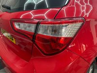 USED 2017 67 TOYOTA YARIS 1.0 VVT-i Icon Tech Hatchback 5dr Petrol Manual Euro 6 (69 ps) Complementary 6 Months RAC Warranty and 12 Months RAC Breakdown Cover Also Receive a Full MOT With All Advisory Work Completed, Fresh Engine Service and RAC Multipoint Check Before Collection/Delivery