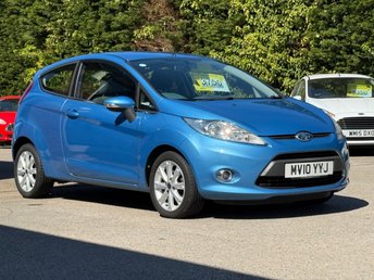 2010 FORD FIESTA
