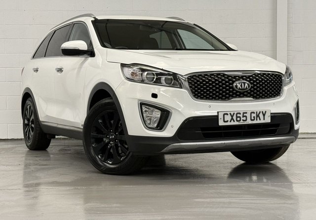 View our KIA SORENTO