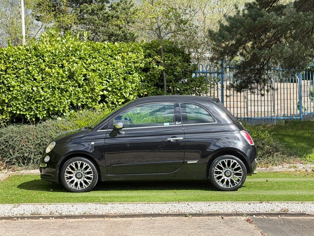 USED 2013 13 FIAT 500C 1.2 byGucci Convertible 2dr Petrol Dualogic Euro 5 (s/s) (69 bhp) VERY RARE AND DESIRABLE AUTOMATIC VERSION OF THE FIAT 500 BY GUCCI FEATURING GUCCI INTERIOR AND SIGNATURE ROOF STRIPES