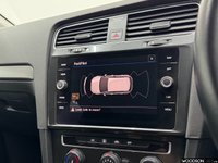 USED 2017 17 VOLKSWAGEN GOLF 1.4 TSI BlueMotion Tech SE Nav Hatchback 5dr Petrol DSG Euro 6 (s/s) (125 ps) 1 Previous Owner / Sat Nav / Apple Car Play / Bluetooth / Isofix / DAB Radio / Cruise Control