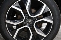 USED 2022 22 CITROEN e-C4 50kWh Shine Plus Hatchback 5dr Electric Auto (7.4kW Charger) (136 ps) 1 OWNER, CAMERA, SENSORS