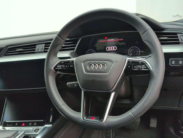 USED 2021 21 AUDI E-TRON e-tron Sportback 55 S Line Quattro Auto 4WD 5dr CLICK+COLLECT / HOME DELIVERY