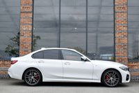USED 2022 22 BMW 3 SERIES 2.0 320i M Sport Saloon 4dr Petrol Auto Euro 6 (s/s) (184 ps) SUNROOF / H&K / M SPORT PRO
