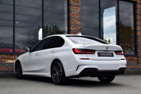 USED 2022 22 BMW 3 SERIES 2.0 320i M Sport Saloon 4dr Petrol Auto Euro 6 (s/s) (184 ps) SUNROOF / H&K / M SPORT PRO