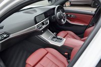 USED 2022 22 BMW 3 SERIES 2.0 320i M Sport Saloon 4dr Petrol Auto Euro 6 (s/s) (184 ps) SUNROOF / H&K / M SPORT PRO