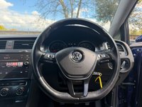 USED 2017 67 VOLKSWAGEN GOLF 1.5 TSI EVO SE Nav Hatchback 5dr Petrol Manual Euro 6 (s/s) (130 ps) SAT NAV/APPLE AND ANDROID/CAMERA