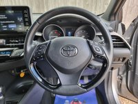 USED 2023 TOYOTA C-HR 1.8 VVT-h GPF Icon SUV 5dr Petrol Hybrid CVT Euro 6 (s/s) (122 ps) ** WE OFFER FINANCE ON THIS CAR **