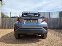 USED 2023 72 TOYOTA C-HR 1.8 VVT-h GPF Icon SUV 5dr Petrol Hybrid CVT Euro 6 (s/s) (122 ps) ** WE OFFER FINANCE ON THIS CAR **