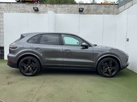 USED 2020 20 PORSCHE CAYENNE 3.0 V6 E-Hybrid 14.1kWh SUV 5dr Petrol Plug-in Hybrid TiptronicS 4WD Euro 6 (s/s) (3.6kW Charger) (462 ps) 