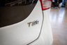 USED 2016 66 VOLVO V40 2.0 T2 R-Design Hatchback 5dr Petrol Manual Euro 6 (s/s) (122 ps) *Finance Available From 9.9% APR*