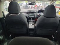 USED 2020 70 NISSAN QASHQAI 1.3 DIG-T N-Connecta SUV 5dr Petrol DCT Auto Euro 6 (s/s) (160 ps) AUTOMATIC / ONLY 17771 MILES FROM NEW / PANORAMIC ROOF / TOUCHSCREEN APPLE CARPLAY & ANDROID AUTO / 360 CAMERAS / PARK ASSIST / NAVIGATION / POWERFOLD MIRRORS / CRUISE CONTROL