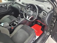 USED 2020 70 NISSAN QASHQAI 1.3 DIG-T N-Connecta SUV 5dr Petrol DCT Auto Euro 6 (s/s) (160 ps) AUTOMATIC / ONLY 17771 MILES FROM NEW / PANORAMIC ROOF / TOUCHSCREEN APPLE CARPLAY & ANDROID AUTO / 360 CAMERAS / PARK ASSIST / NAVIGATION / POWERFOLD MIRRORS / CRUISE CONTROL