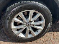USED 2011 60 VOLKSWAGEN TOUAREG 3.0 TDI V6 SE SUV 5dr Diesel Tiptronic 4WD Euro 5 (s/s) (240 ps) JUST HAD A MAJOR SERVICE, AND BRAKES ALL AROUND, TOW BAR