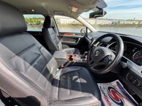 USED 2011 60 VOLKSWAGEN TOUAREG 3.0 TDI V6 SE SUV 5dr Diesel Tiptronic 4WD Euro 5 (s/s) (240 ps) JUST HAD A MAJOR SERVICE, AND BRAKES ALL AROUND, TOW BAR