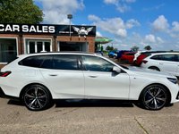 USED 2025 25 BMW 5 SERIES 2.0 520i MHT M Sport Touring 5dr Petrol Hybrid Steptronic Euro 6 (s/s) (208 ps) LOW MILES, BIG SPEC, LIKE NEW!