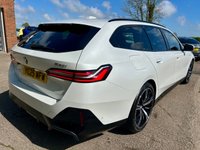 USED 2025 25 BMW 5 SERIES 2.0 520i MHT M Sport Touring 5dr Petrol Hybrid Steptronic Euro 6 (s/s) (208 ps) LOW MILES, BIG SPEC, LIKE NEW!