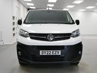 USED 2022 22 VAUXHALL VIVARO 2700 1.5 D 100 BHP L1 SWB DYNAMIC 6 DOOR AIR CON | CARPLAY | 6 DOORS | RACKING !