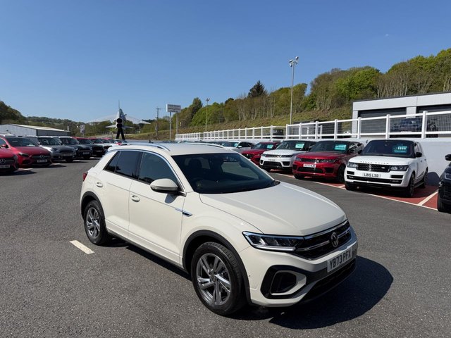 View our Volkswagen T-Roc 1.5 TSI R-Line SUV 5dr Petrol Manual Euro 6 (s/s) (150 ps)