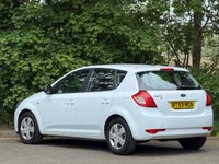 USED 2010 59 KIA CEED 1.4 1 Hatchback 5dr Petrol Manual Euro 4 (89 bhp) 13 SERVICE STAMPS - JUST SERVICED