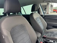 USED 2015 15 VOLKSWAGEN GOLF 1.4 TSI BlueMotion Tech ACT GT Hatchback 5dr Petrol DSG Euro 6 (s/s) (150 ps) AUTO -- FULL SERVICE HISTORY -- &pound;35 TAX -- SAT NAV -- CAMERA