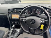 USED 2015 15 VOLKSWAGEN GOLF 1.4 TSI BlueMotion Tech ACT GT Hatchback 5dr Petrol DSG Euro 6 (s/s) (150 ps) AUTO -- FULL SERVICE HISTORY -- &pound;35 TAX -- SAT NAV -- CAMERA