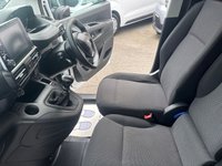 USED 2022 71 PEUGEOT PARTNER White 1.5 BlueHDi 950 Professional Premium LWB van, 39,000 miles, Euro 6, 5-speed manual, A/C, Bluetooth, cruise, rear sensors. Plus VAT @ 20%! This 2022 Peugeot Partner is a standout example, boasting a single owner and an exceptionally low mileage of just 39,000 miles for its age, complemented by a full service history at 9K, 23k, 31K, 36K with its last service completed on 2026-01-14 at 36,996 miles. This LWB Euro 6 6dr Panel Van, powered by a 1.5L BlueHDi diesel engine, features the Professional Premium trim and includes practical twin sliding side doors. Inside, you'll find the innovative PEUGEOT i-Cockpit with a head up display an