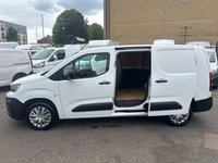 USED 2022 71 PEUGEOT PARTNER White 1.5 BlueHDi 950 Professional Premium LWB van, 39,000 miles, Euro 6, 5-speed manual, A/C, Bluetooth, cruise, rear sensors. Plus VAT @ 20%! This 2022 Peugeot Partner is a standout example, boasting a single owner and an exceptionally low mileage of just 39,000 miles for its age, complemented by a full service history at 9K, 23k, 31K, 36K with its last service completed on 2026-01-14 at 36,996 miles. This LWB Euro 6 6dr Panel Van, powered by a 1.5L BlueHDi diesel engine, features the Professional Premium trim and includes practical twin sliding side doors. Inside, you'll find the innovative PEUGEOT i-Cockpit with a head up display an