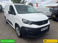2022 PEUGEOT PARTNER