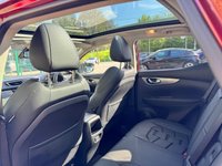 USED 2020 70 NISSAN QASHQAI 1.3 DIG-T N-Motion SUV 5dr Petrol DCT Auto Euro 6 (s/s) (160 ps) HEATED LEATHER + NAVIGATION + AUTO + GLASS ROOF + CARPLAY