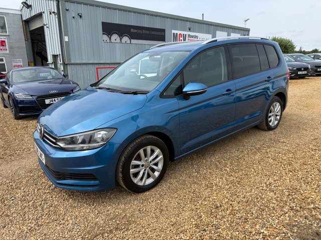 View our Volkswagen Touran 1.6 TDI SE Family MPV 5dr Diesel Manual Euro 6 (s/s) (115 ps)