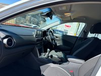 USED 2018 68 HYUNDAI KONA 1.0 T-GDi Blue Drive Premium SUV 5dr Petrol Manual Euro 6 (s/s) (120 ps) 