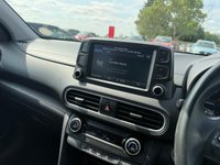 USED 2018 68 HYUNDAI KONA 1.0 T-GDi Blue Drive Premium SUV 5dr Petrol Manual Euro 6 (s/s) (120 ps) 