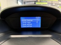 USED 2015 65 FORD KUGA 2.0 TDCi Zetec SUV 5dr Diesel Manual 2WD Euro 6 (s/s) (150 ps) 