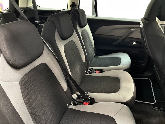 View our CITROEN GRAND C4 PICASSO