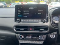 USED 2023 23 HYUNDAI KONA 1.6 h-GDi Ultimate SUV 5dr Petrol Hybrid DCT Euro 6 (s/s) (141 ps) SUNROOF - REVERSE CAMERA - NAV