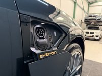 USED 2020 M AUDI E-TRON 55 Launch Edition SUV 5dr Electric Auto quattro 95kWh (408 ps) 