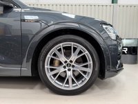 USED 2020 M AUDI E-TRON 55 Launch Edition SUV 5dr Electric Auto quattro 95kWh (408 ps) 