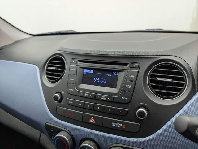 USED 2016 16 HYUNDAI I10 1.0 i10 Premium Blue Drive 5dr CLICK+COLLECT / HOME DELIVERY