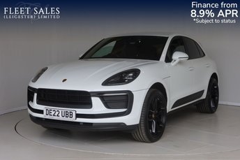 2022 PORSCHE MACAN