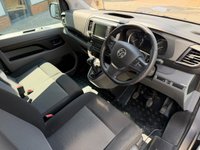 USED 2022 72 VAUXHALL VIVARO 1.5 Turbo D 2700 Dynamic Panel Van 6dr Diesel Manual L1 H1 Euro 6 (s/s) (120 ps) RACKING, PIPETUBE, ROOF BARS