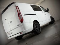 USED 2022 72 FORD TRANSIT CUSTOM 2.0 320 EcoBlue Limited Crew Van Double Cab 5dr Diesel Auto L1 H1 Euro 6 (170 ps) *EURO 6 ULEZ COMPLIANT*SWB*AUTO