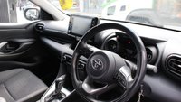 USED 2021 71 TOYOTA YARIS 1.5 VVT-h Design Hatchback 5dr Petrol Hybrid E-CVT Euro 6 (s/s) (116 ps) 