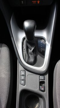 USED 2021 71 TOYOTA YARIS 1.5 VVT-h Design Hatchback 5dr Petrol Hybrid E-CVT Euro 6 (s/s) (116 ps) 