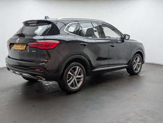 USED 2022 22 MG HS 1.5 MG HS Exclusive Semi-Auto 5dr CLICK+COLLECT / HOME DELIVERY