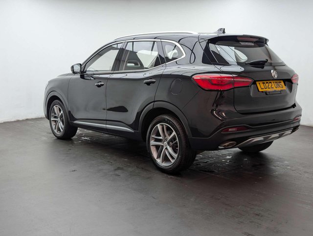 USED 2022 22 MG HS 1.5 MG HS Exclusive Semi-Auto 5dr CLICK+COLLECT / HOME DELIVERY