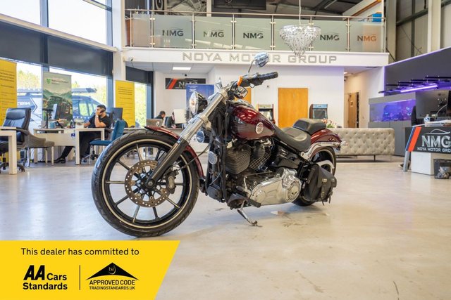 View our Harley-Davidson Softail 1803 FXSB Breakout Custom Cruiser Petrol Manual (74 ps)
