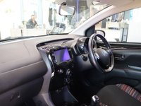 USED 2021 21 CITROEN C1 1.0 VTi Shine Hatchback 5dr Petrol Manual Euro 6 (s/s) (72 ps) Prk as/Apple Car Play/Android