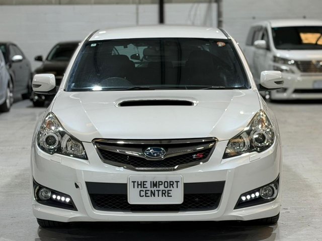 View our SUBARU LEGACY